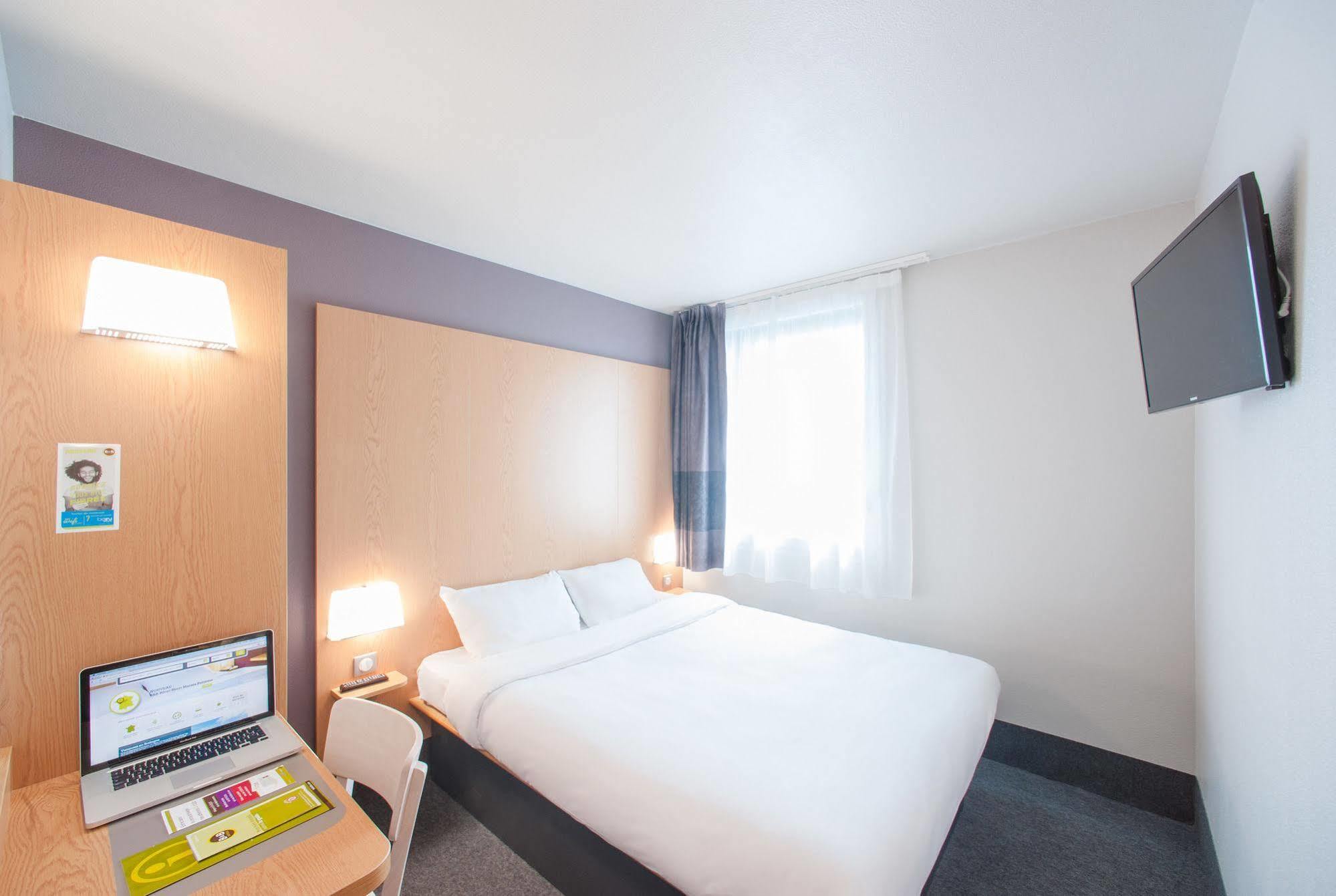 B&B Hotel Saint Malo Sud ภายนอก รูปภาพ
