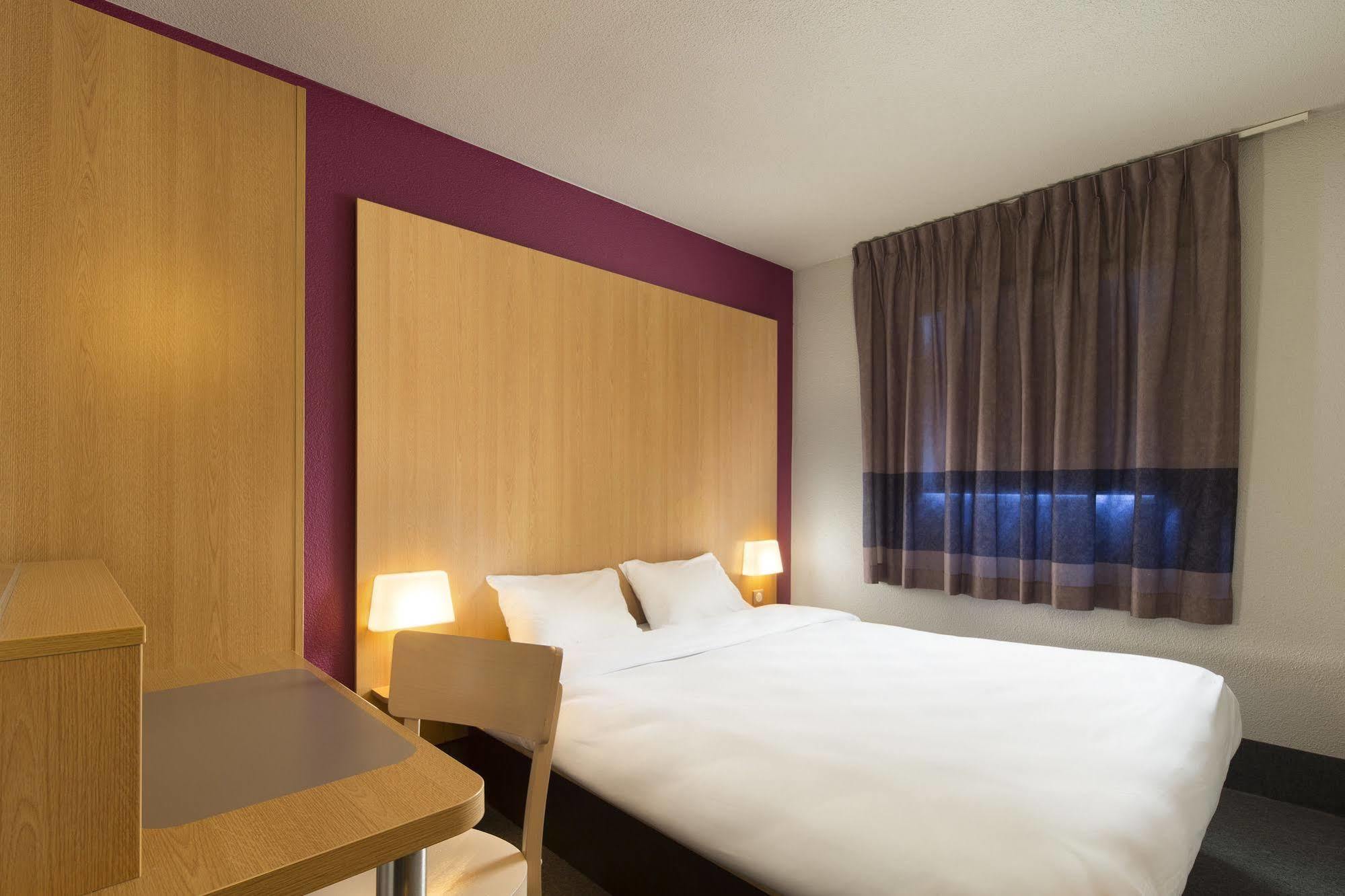 B&B Hotel Saint Malo Sud ภายนอก รูปภาพ